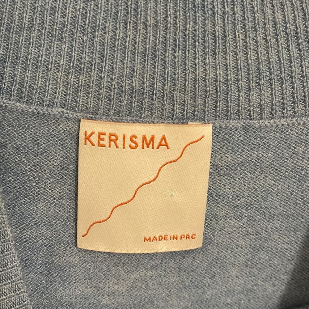 Karissa Blue Mock Neck Short Sleeve Sweater size one size - Picture 2 of 4